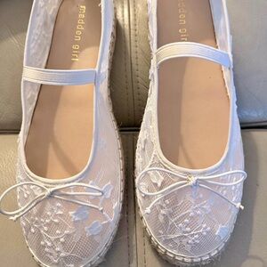 Madden Girl White Lace Bow Ballet Flats with Elastic Strap